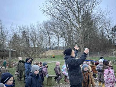 Indianer kald rundet om bålet